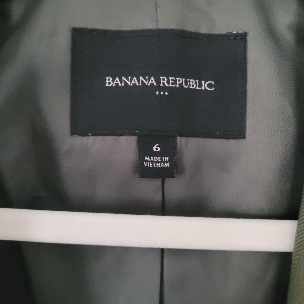 Women's Olive Green Tailored Blazer - Banana Republic - Size 6 - Picture 3 of 5